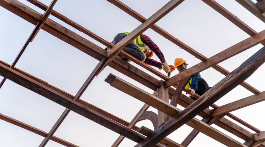 Professional residential roofers in Batesland, SD